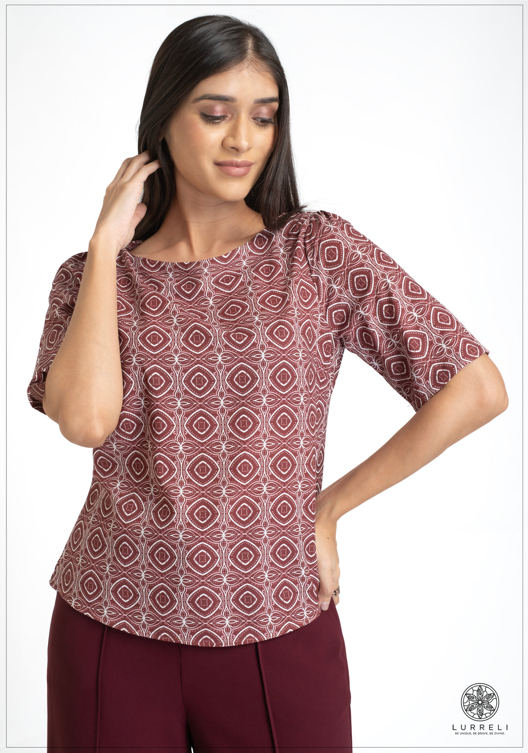 Deep Neck printed short Sleeve Top – Maroon – Lurreli