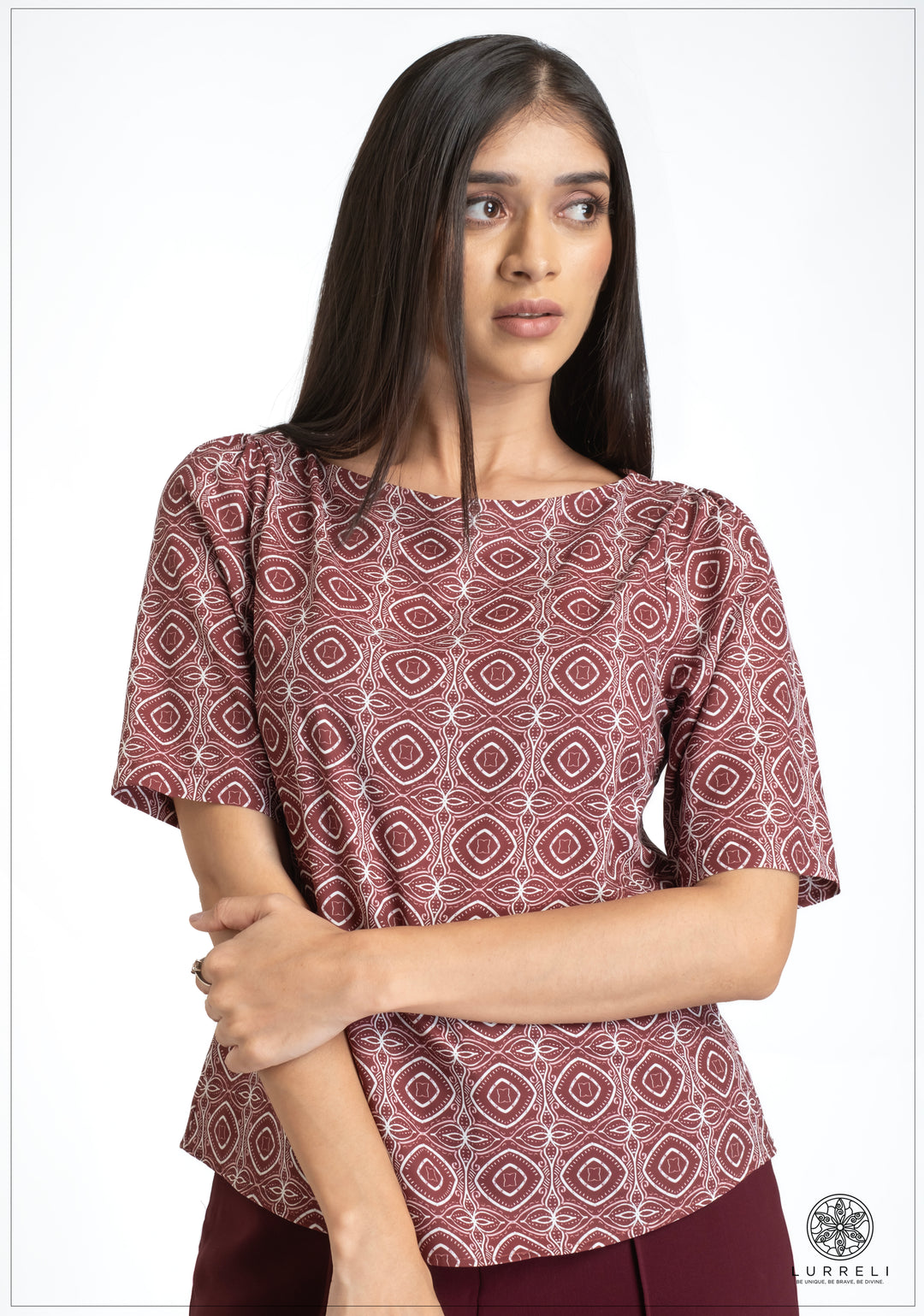 Deep Neck printed short Sleeve Top – Maroon – Lurreli