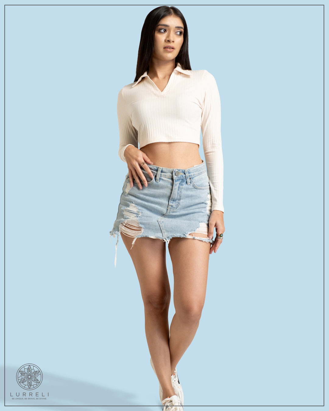 Long Sleeve Turn Down Collar Crop Top – view 2 – Lurreli