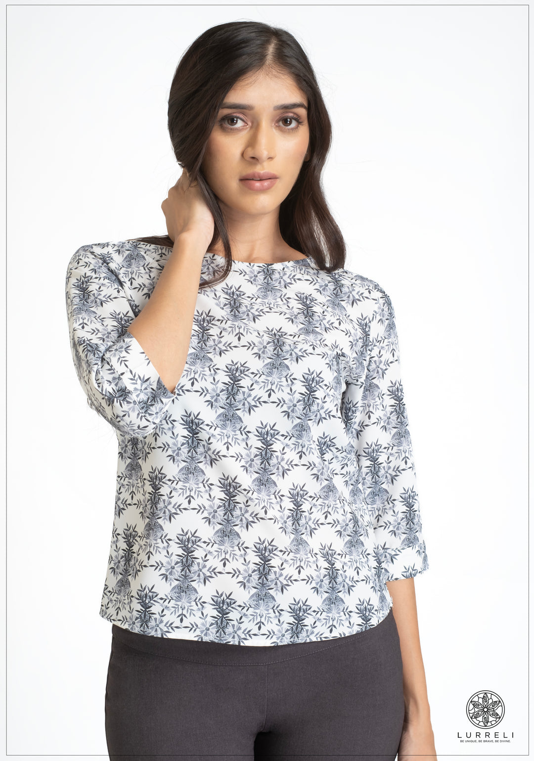 Round Neck three Quarter Sleeve Tops – view 1 – Lurreli