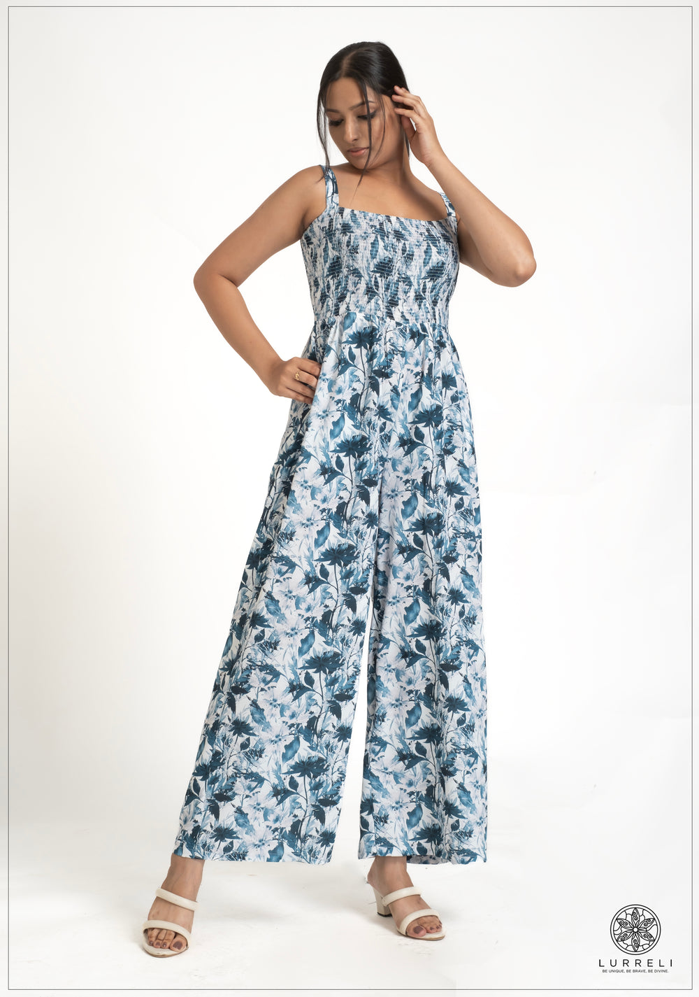 Floral printed Smoking Detail Jump suit – Blue Print – Lurreli
