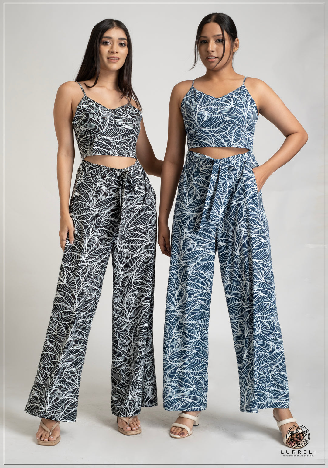 Printed Jumpsut – view 1 – Lurreli