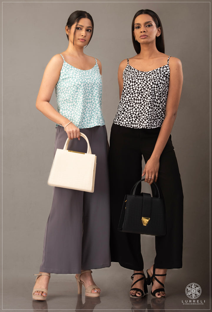 Basic Cami Top – view 3 – Lurreli