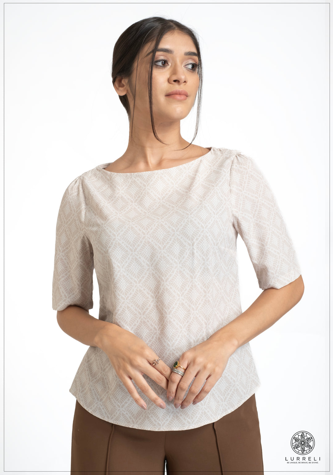 Deep Neck printed short Sleeve Top – Beige – Lurreli