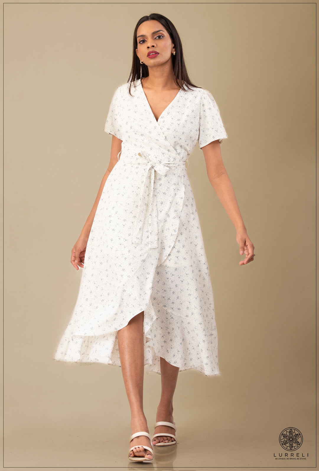 A-line maxi dress with flutter/ruffle sleeves – Gray – Lurreli
