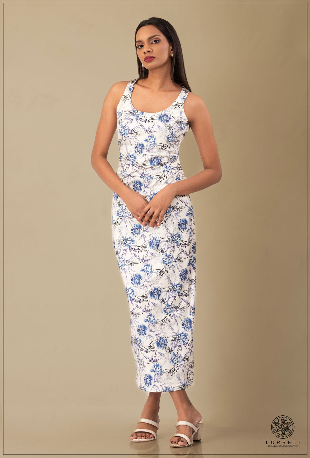 "Floral Printed Maxi Dress'' – view 3 – Lurreli