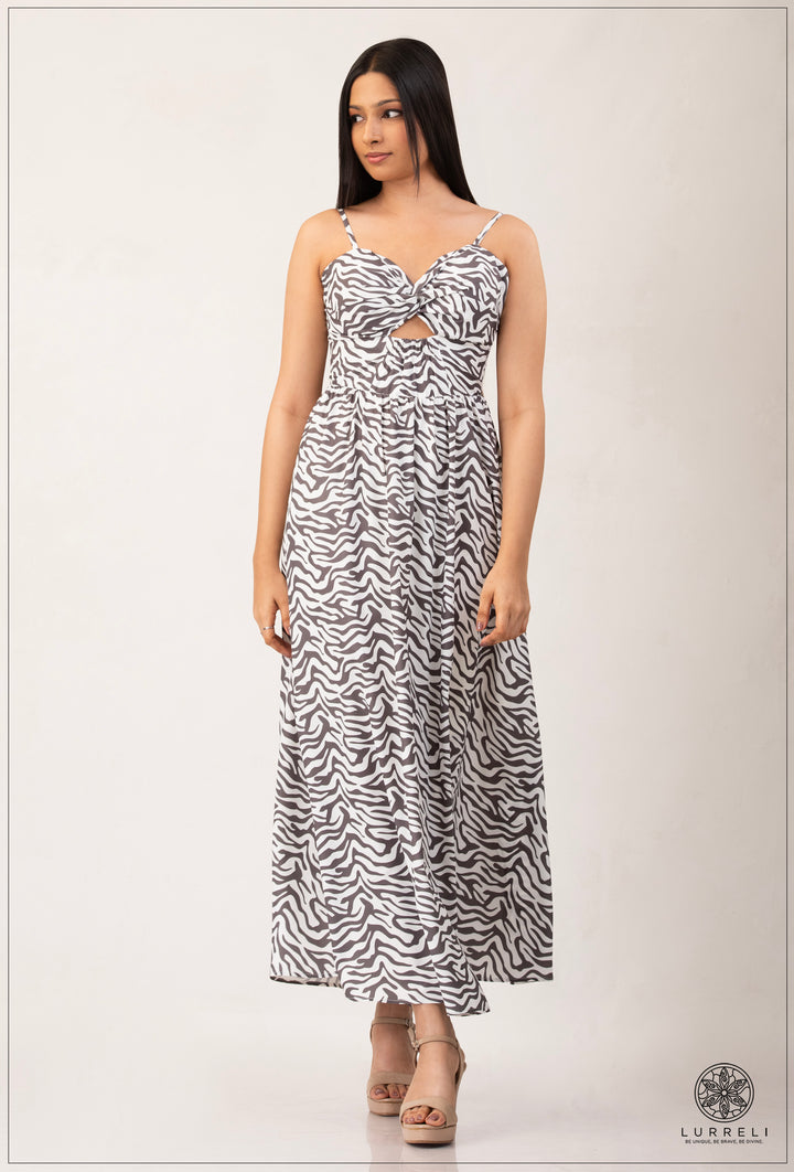 Maxi dresses with a cut-out tie front – view 6 – Lurreli