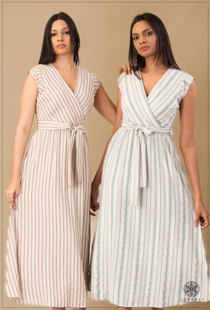 Two-Tone Wrap Midi Dress. – view 3 – Lurreli