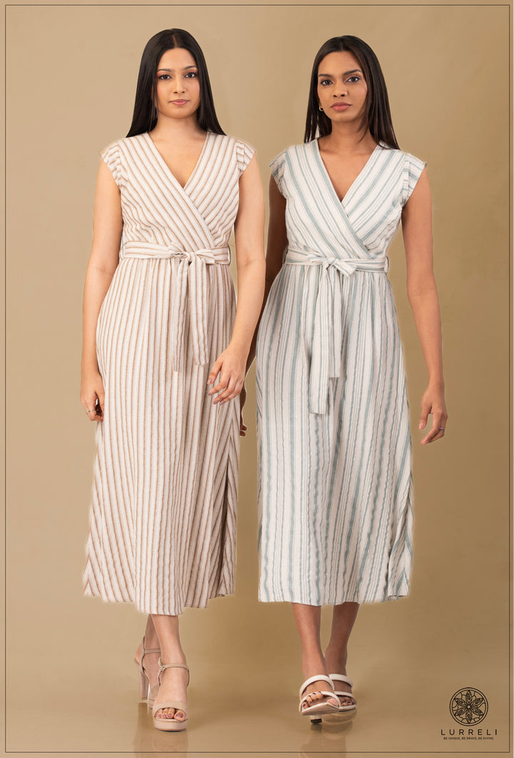 Two-Tone Wrap Midi Dress. – view 7 – Lurreli