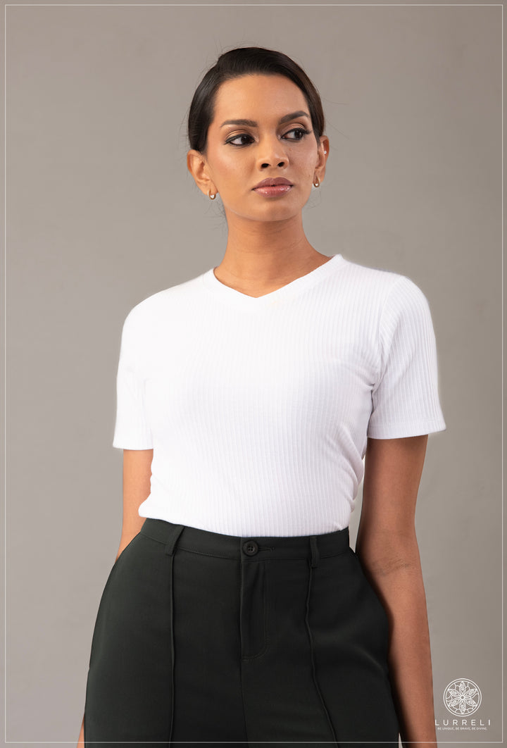 V Neck Rib Top – White – Lurreli