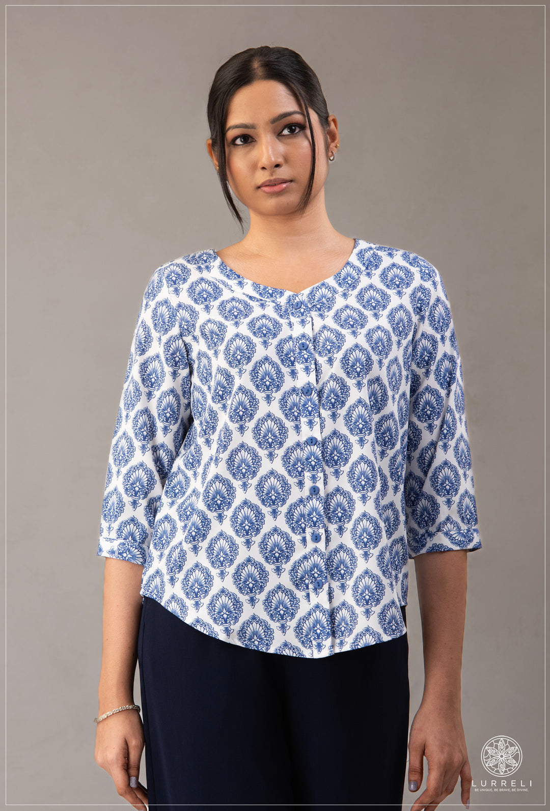 V Neck Casual Wear Top – Blue Print – Lurreli