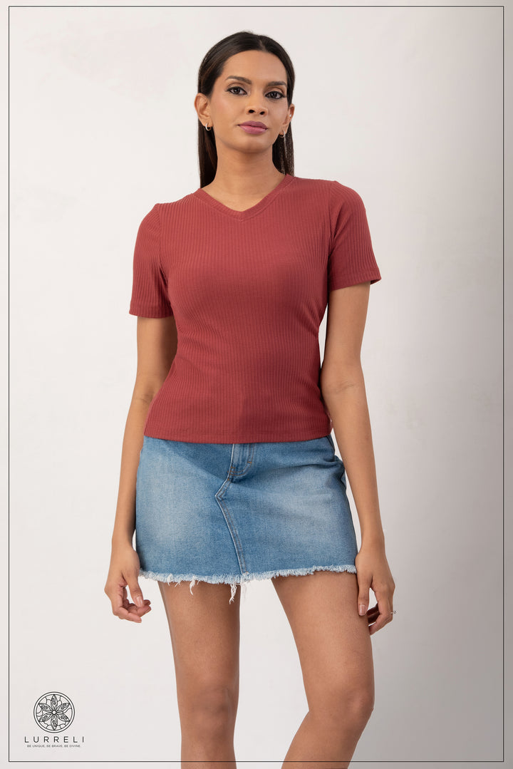 V Neck Rib Top – Maroon – Lurreli
