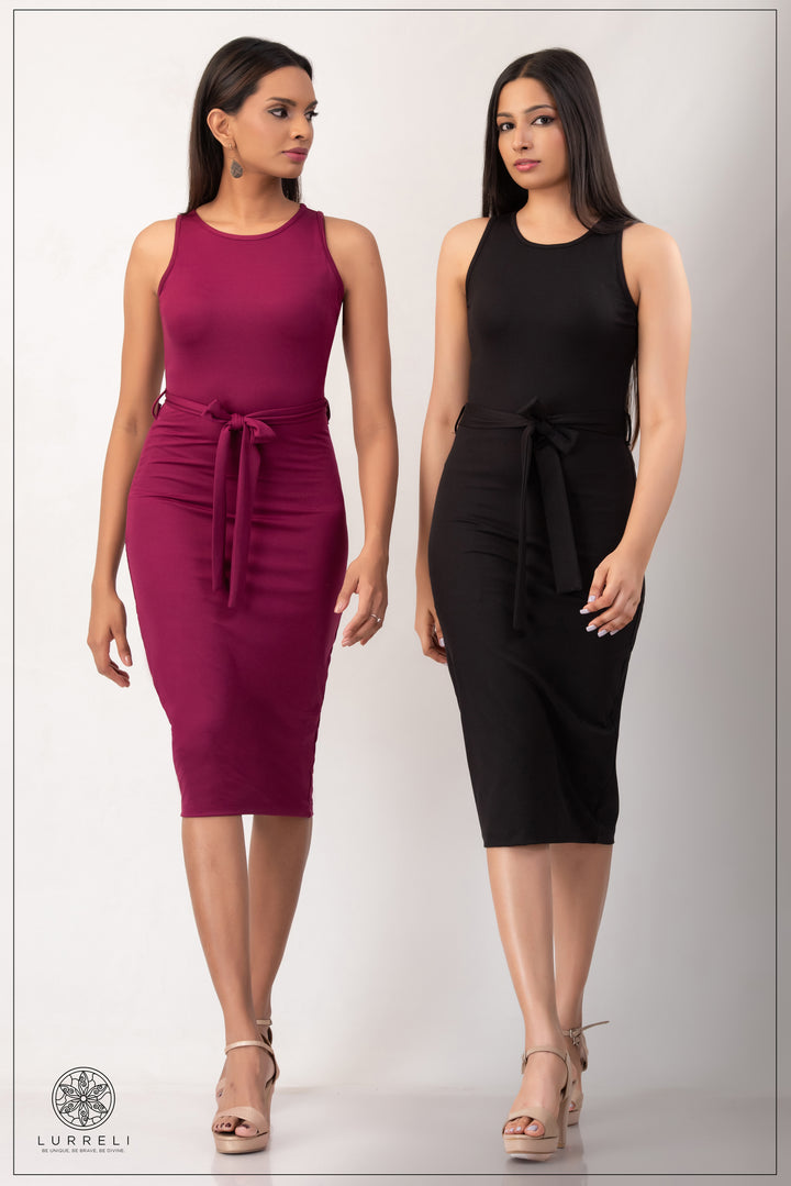 Belt-Detail Solid Dress – view 6 – Lurreli