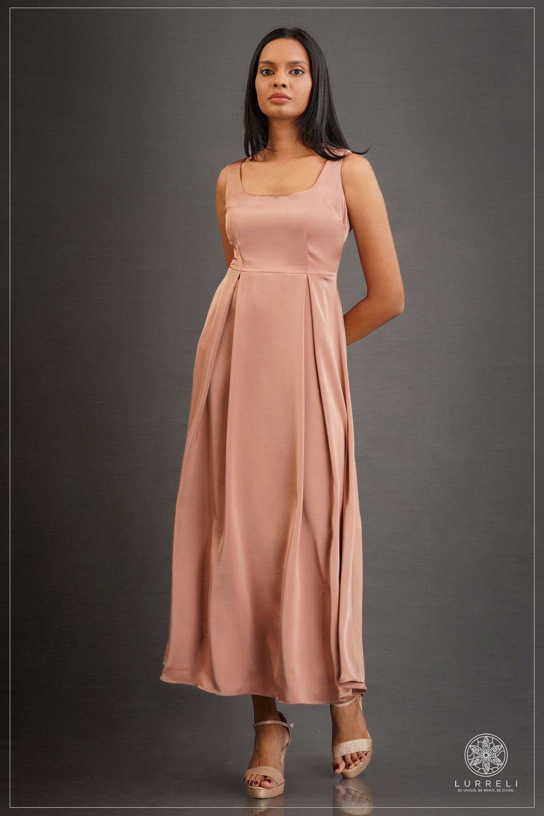 Gwen Maxi Dress – view 9 – Lurreli