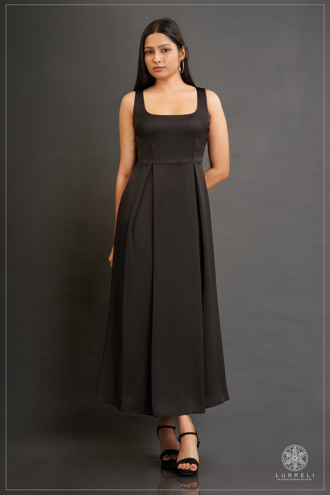 Gwen Maxi Dress – Black – Lurreli