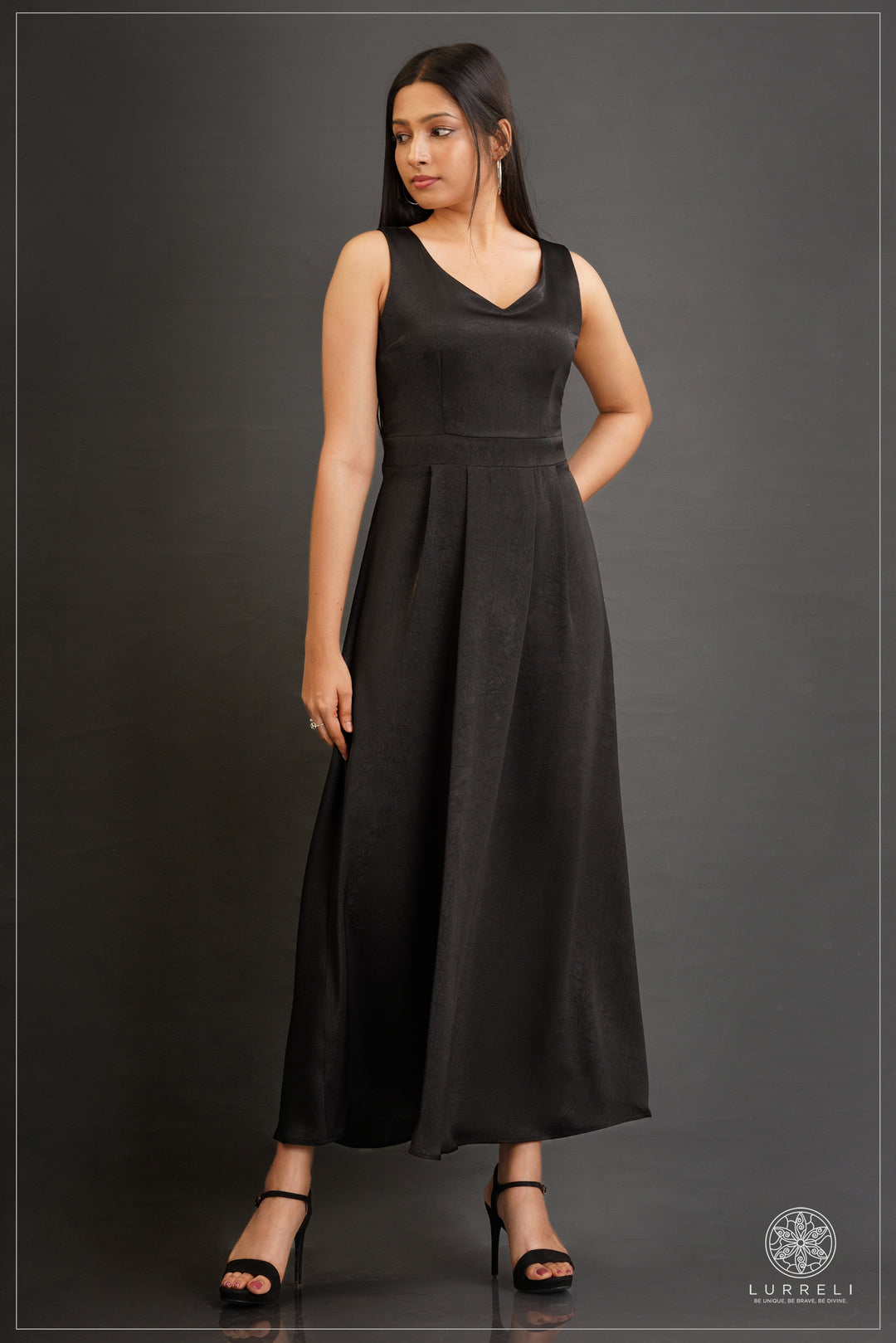 sleeveless maxi dress – view 10 – Lurreli