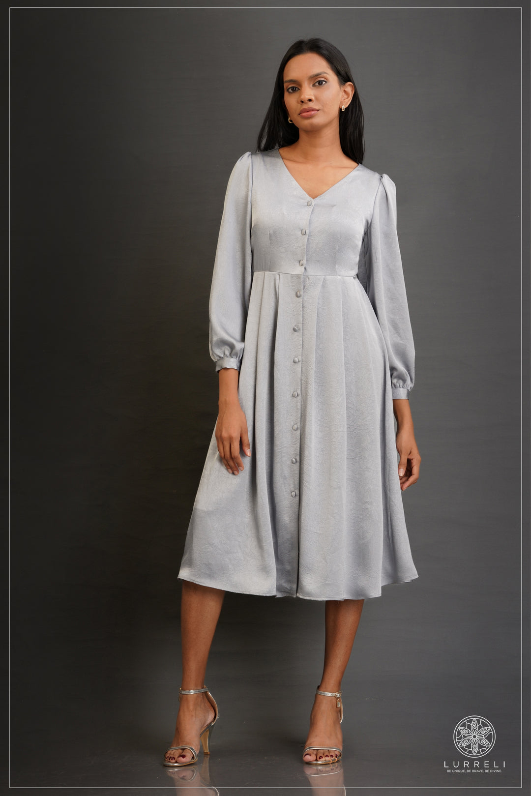 Alora Buttoned Midi Dress – view 3 – Lurreli