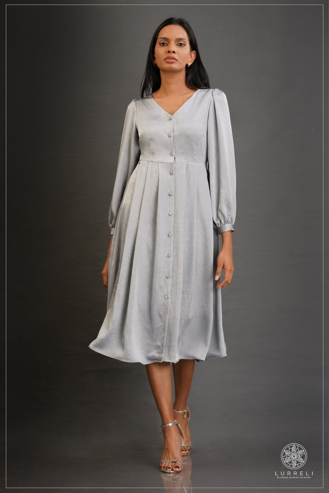 Alora Buttoned Midi Dress – Gray – Lurreli