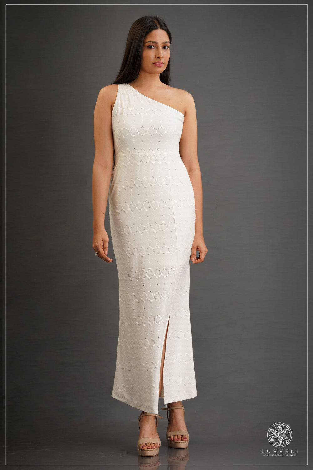 Gwen Maxi Dress – White – Lurreli