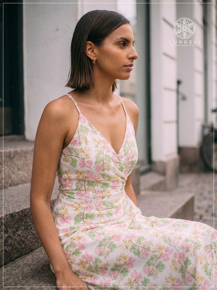 Floral Crossback Maxi Dress – view 4 – Lurreli