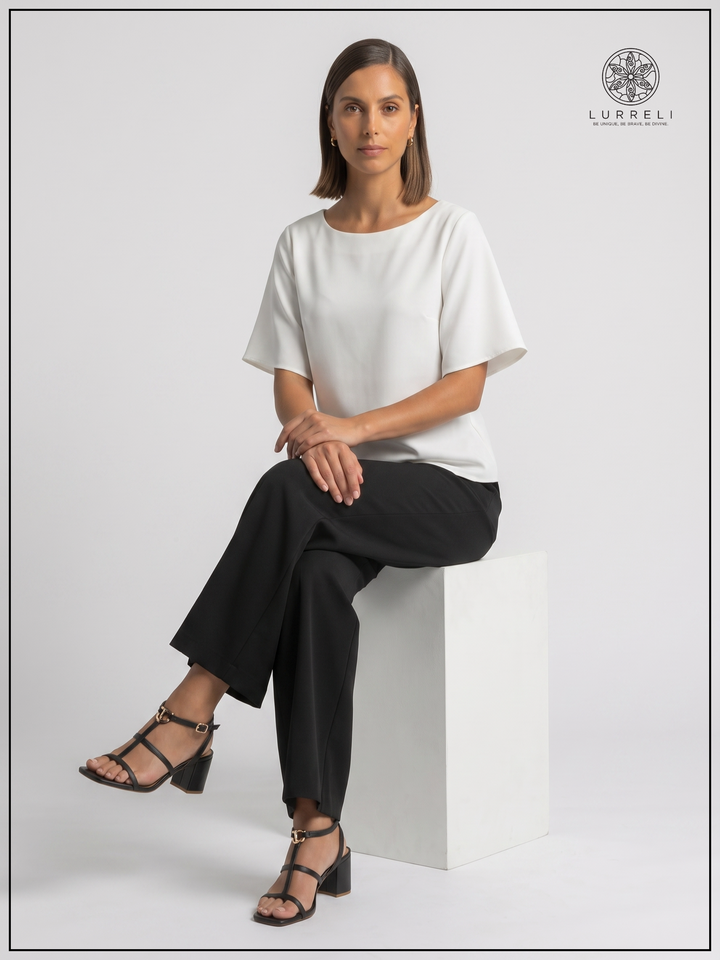 The Executive Blush Top – White – Lurreli