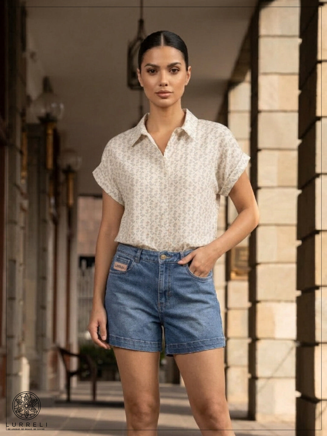 Short-sleeved, button-down blouse – Cream – Lurreli