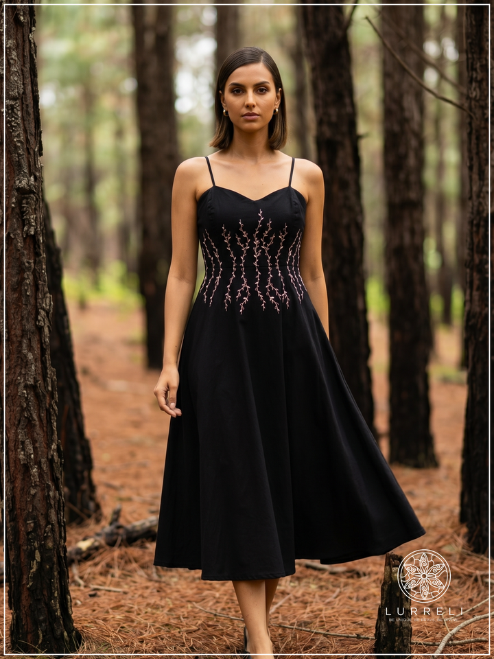 Serifine Floral Embellished Maxi Dress – view 4 – Lurreli