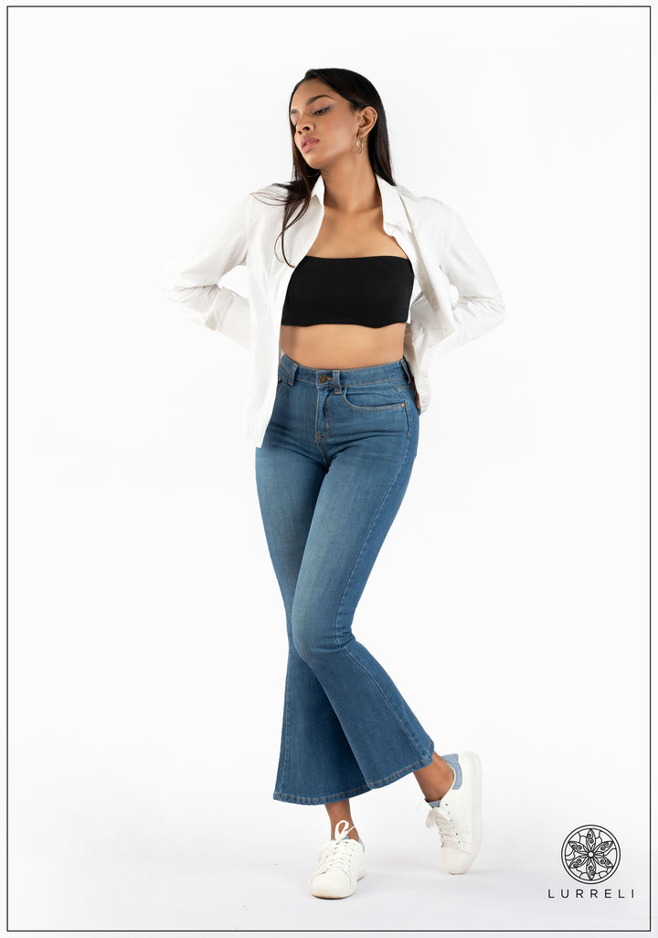 High Waist Boot Cut Jean - Light Wash – view 1 – Lurreli