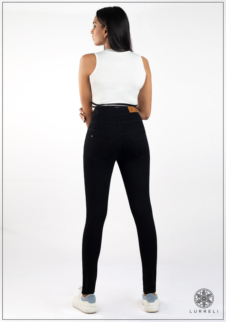 High Waist Slim Fit Jean - Dark Wash – view 3 – Lurreli